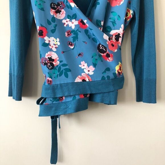 YUMI -Light blue tie-up floral wrap cardigan - Picture 3 of 7